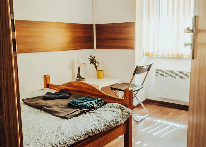 Na Slowackiego 6 Hostel Walbrzych